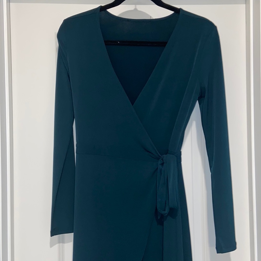 Emerald Green Wrap Dress - Picture 2 of 4